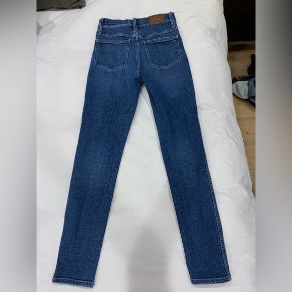 Madewell jeans. 10” high-rise skinny. Size 26. - Picture 2 of 4
